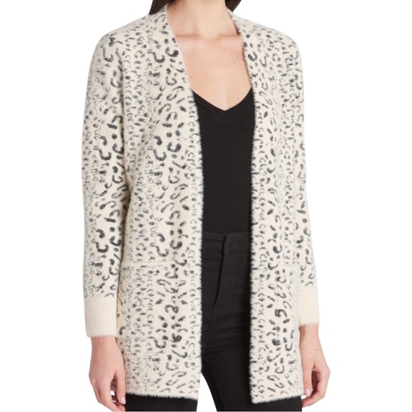 EVOLUTION BY CYRUS Wallie Fuzzy Open Cardigan - Picture 1 of 9